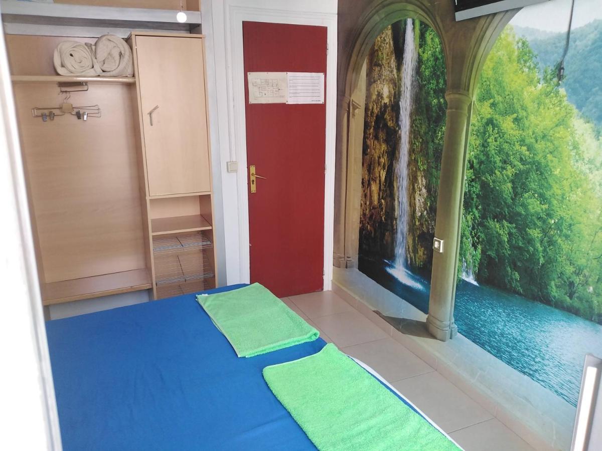 Can Pau Guesthouse Llanca Ngoại thất bức ảnh
